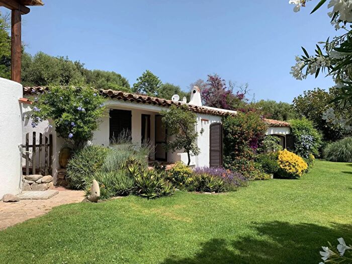 Casa con 6 locali in affitto in Olbia, Olbia