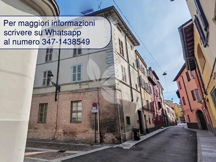 Appartamento bilocale in affitto in Vicolo Mauroner, Parma