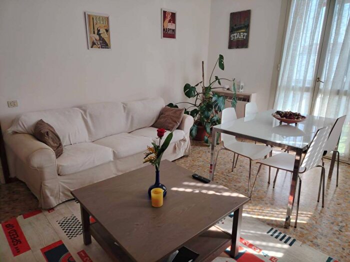 Appartamento quadrilocale in affitto in Buon Pastore Parco Amendola, Modena