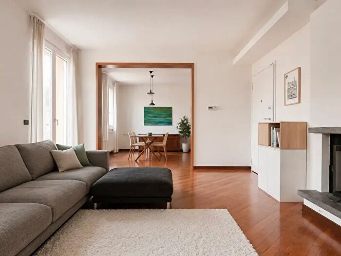 Appartamento con 6 locali in vendita in Via Giuseppe Garibaldi, Bovolenta