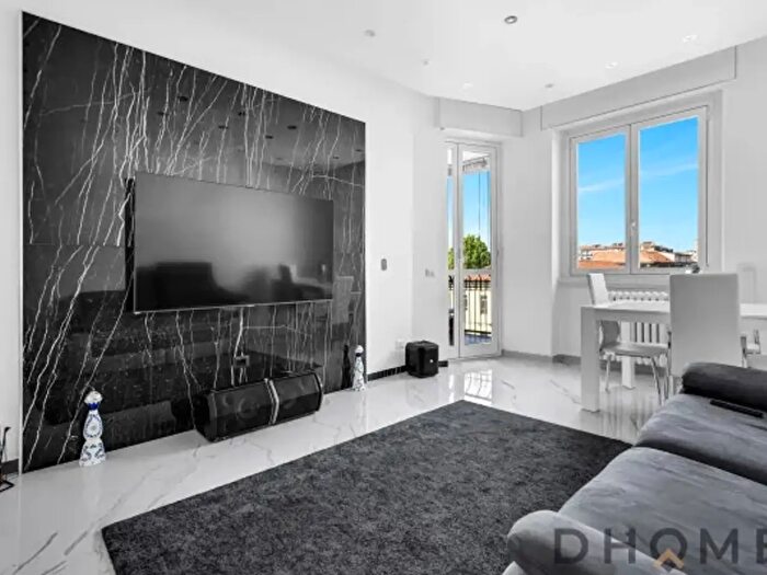 Appartamento trilocale in vendita in Via Carlotta Marchionni, Milano