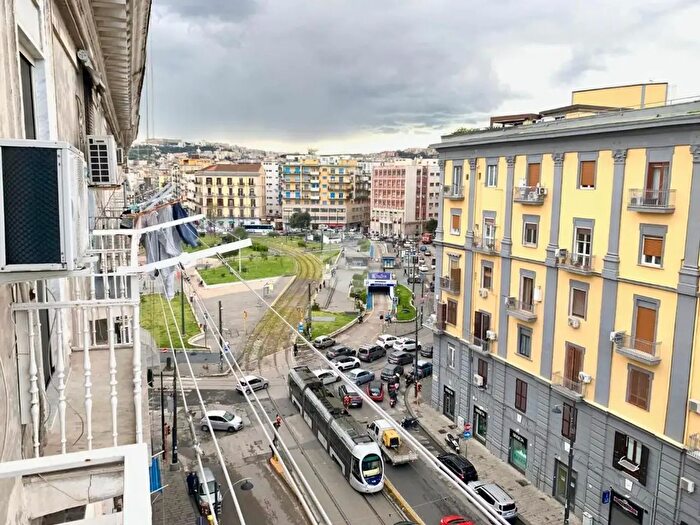 Appartamento monolocale in vendita in Via Foggia, Napoli