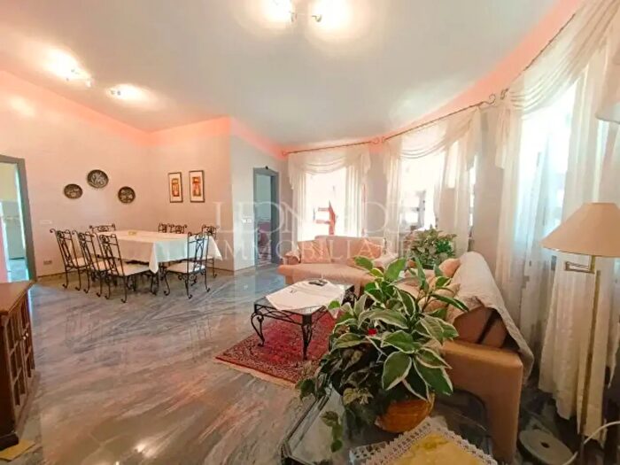 Appartamento quadrilocale in vendita in Via Alghero, Castel Volturno