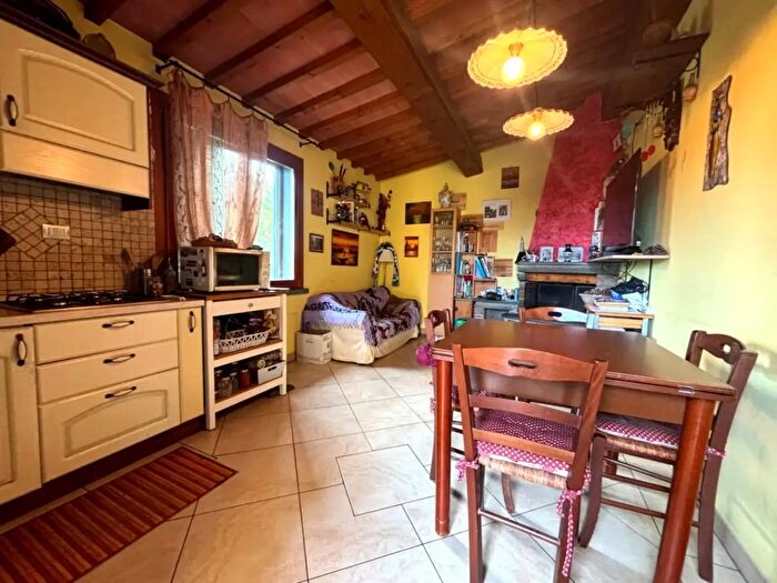 Appartamento con 6 locali in vendita in Empoli