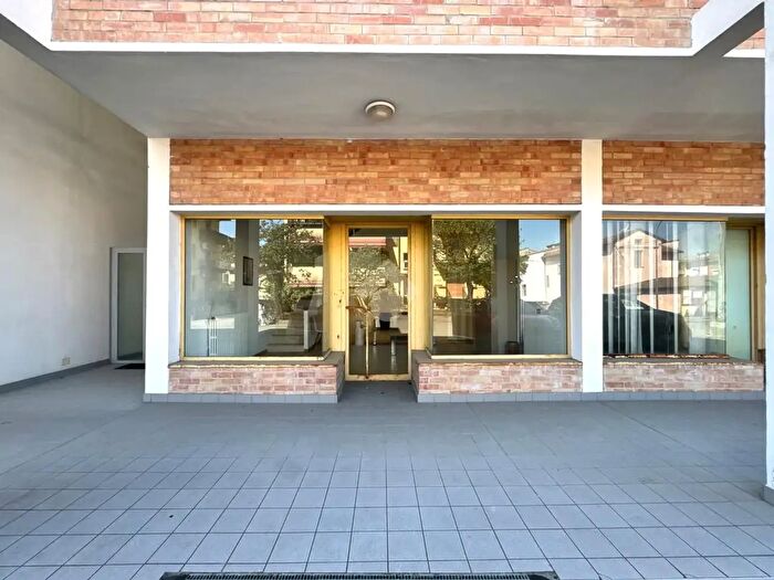 Appartamento bilocale in vendita in Via Mari Ida, Noceto