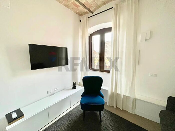 Appartamento trilocale in affitto in Piazza Sant Andrea, Viterbo