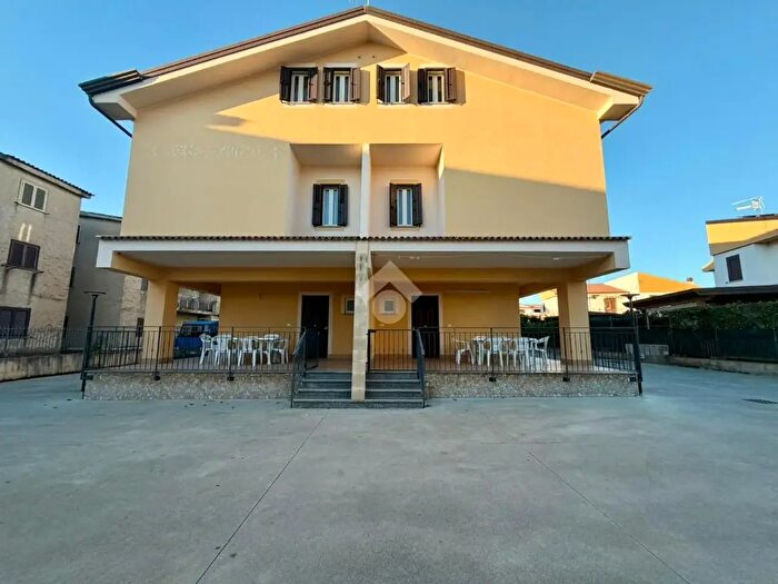 Casa quadrilocale in vendita in Via degli Ulivi, Santa Maria Del Cedro