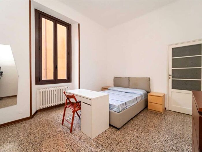 Appartamento bilocale in affitto in Via Guglielmo Pepe, Isola, Milano