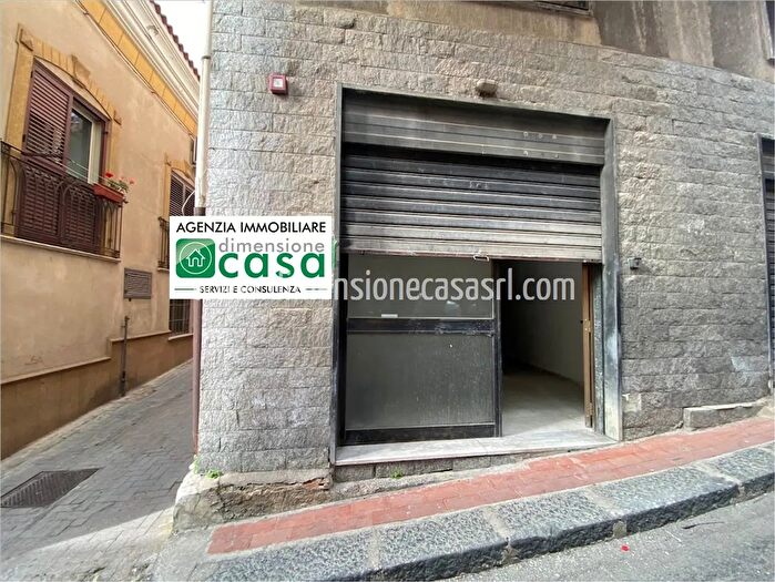 Appartamento trilocale in vendita in Via Dante Alighieri, San Cataldo