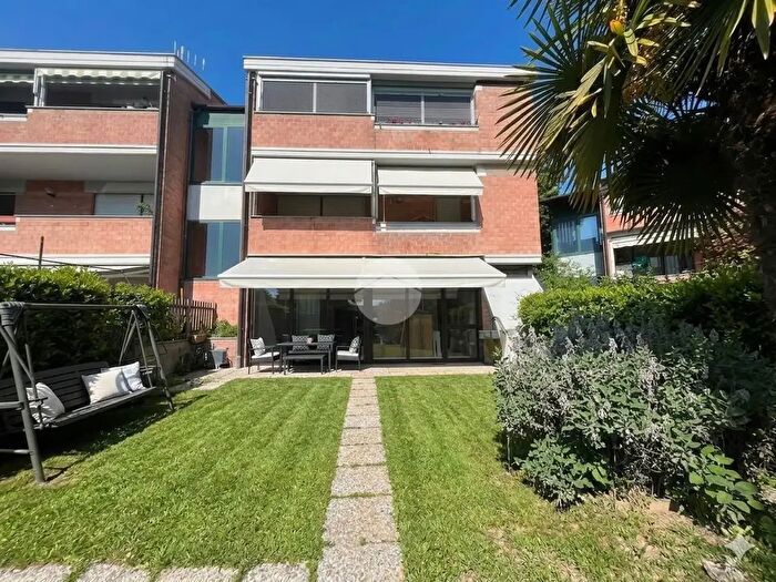 Appartamento quadrilocale in vendita in Via Lorenzini, Gassino Torinese