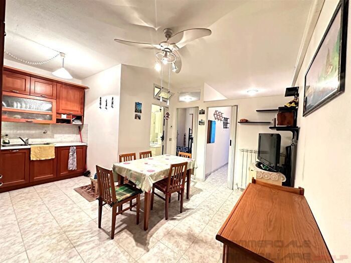 Appartamento trilocale in affitto in Via P E Venturini Sottomarina Chioggia Ve, Chioggia