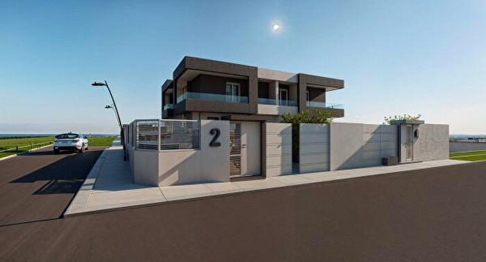 Casa con 5 locali in vendita in Via della Repubblica, Parete