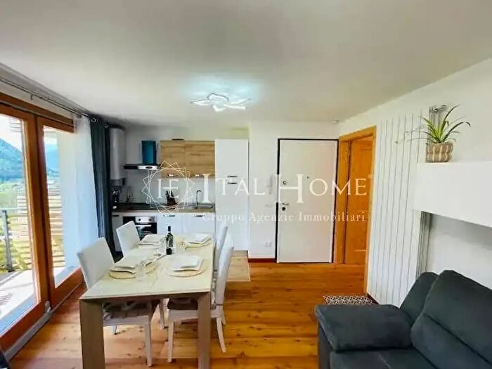 Appartamento trilocale in affitto in Via Tres, Vione