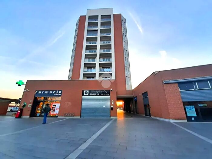 Appartamento bilocale in vendita in Piazza della Costituzione, Pregnana Milanese