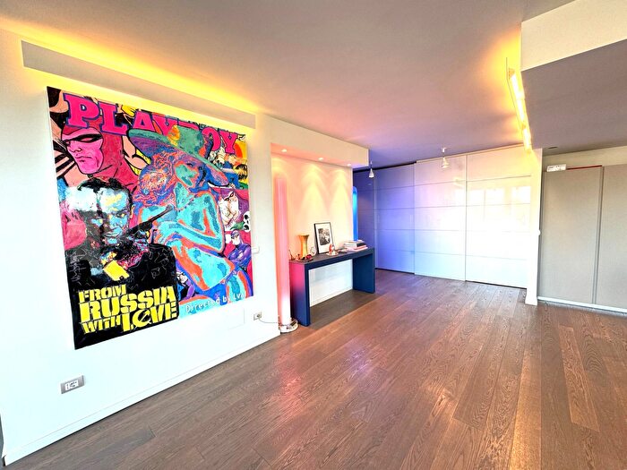 Appartamento quadrilocale in vendita in Corso Giacomo Matteotti Circoscrizione Torino Piemonte Italia, Torino