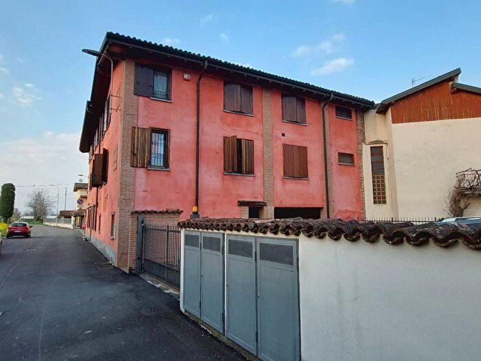 Appartamento bilocale in affitto in Via Giuseppe Garibaldi, Misano di Gera dAdda