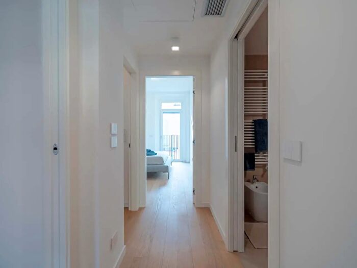 Appartamento in affitto in Via Errico Petrella, Milano