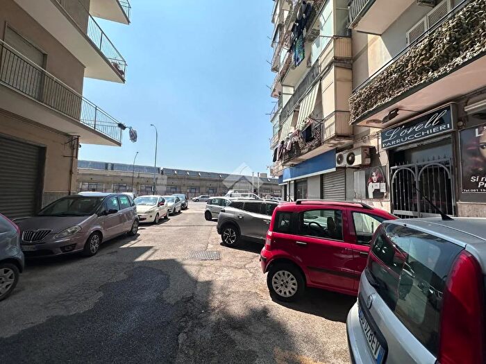 Appartamento monolocale in vendita in Via Nazionale delle Puglie ° Trav, Casoria