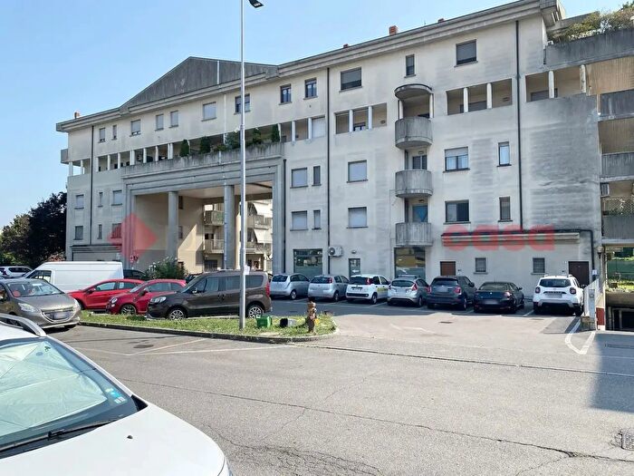 Appartamento bilocale in vendita in Via Verdi, Osio Sotto