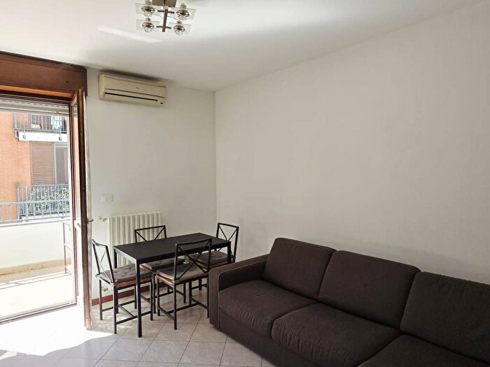 Appartamento bilocale in affitto in Via Diodoro Siculo, Greco Segnano, Milano