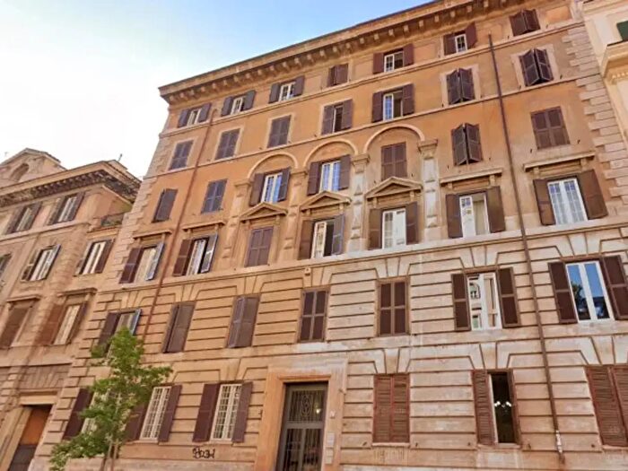 Appartamento quadrilocale in affitto in Via Giovanni Bettolo, Roma