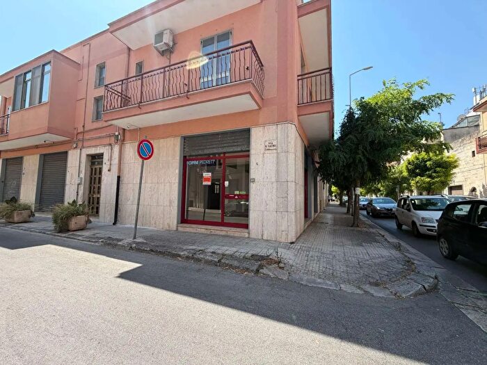 Appartamento monolocale in affitto in Via Baracca, Francavilla Fontana
