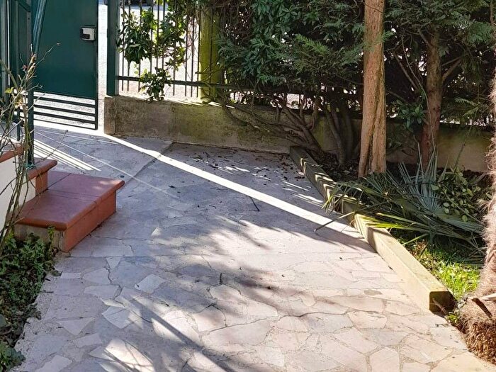 Appartamento trilocale in affitto in Via Luigi Pirandello, Terranegra, Padova