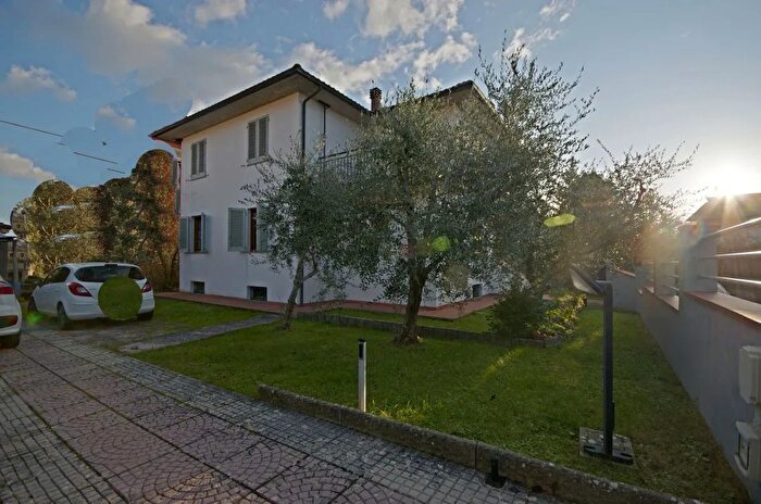 Casa con 13 locali in vendita in Via Italis, Castelfranco Piandiscò
