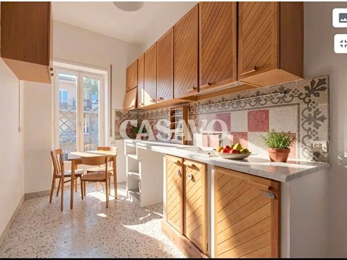 Appartamento bilocale in vendita in Via Jacopone da Todi, Roma