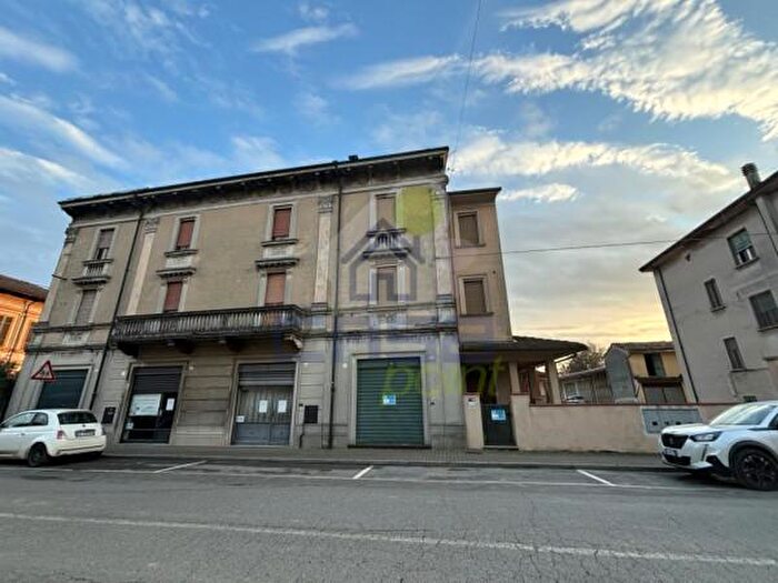 Casa trilocale in vendita in Via Giuseppina, Cingia De Botti