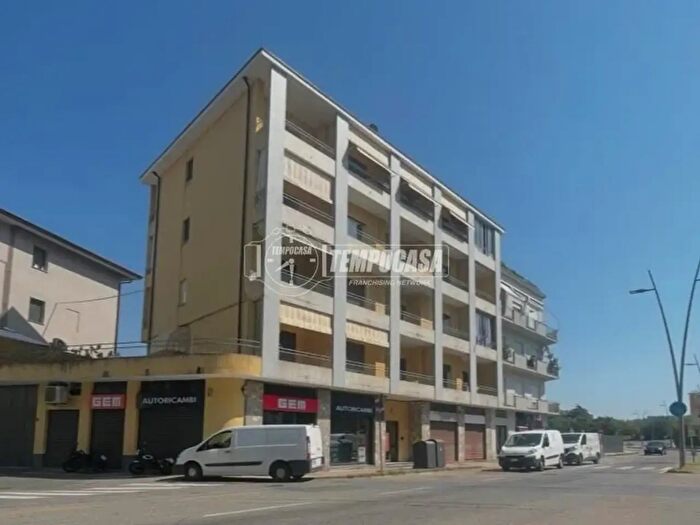 Appartamento trilocale in vendita in Corso Europa, Alba