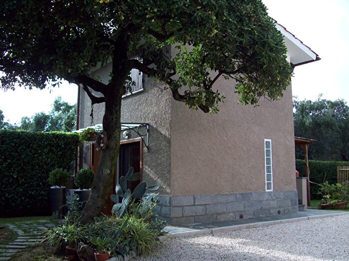 Casa monolocale in affitto in Forte Dei Marmi