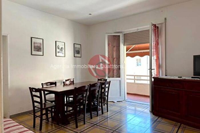 Appartamento con 6 locali in vendita in Via Nolfi, Fano