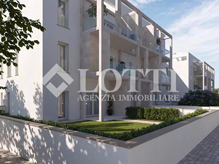 Appartamento quadrilocale in vendita in Pisa