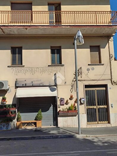 Appartamento bilocale in vendita in Largo Giuseppe Garibaldi, Deruta