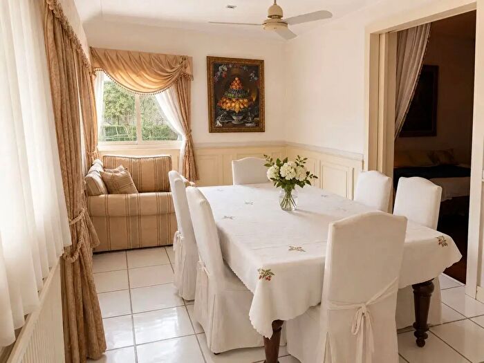Appartamento con 5 locali in vendita in Viale Gioacchino Rossini, Lecce