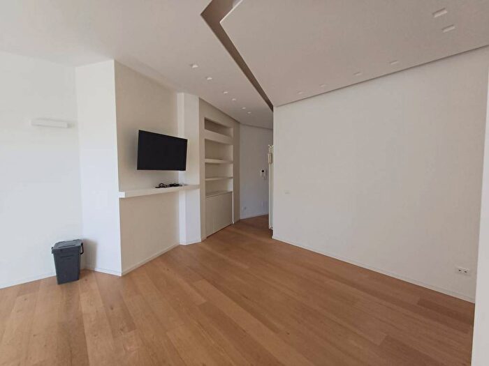 Appartamento trilocale in affitto in Via Generale Carlo Alberto Dalla Chiesa, Borgo Vecchio, Palermo