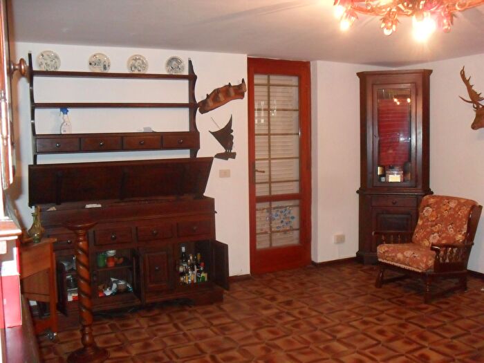 Casa con 5 locali in affitto in Viareggio