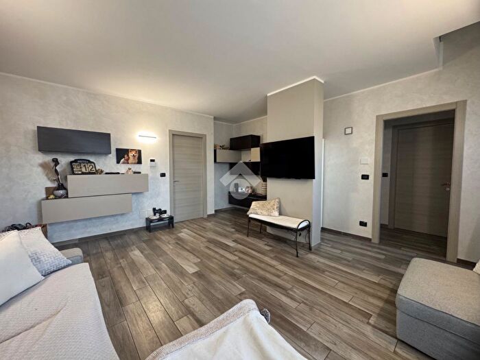 Appartamento con 5 locali in vendita in Corso Susa, Caselette