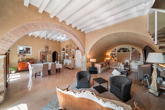 Casa con 7 locali in vendita in Caprino Veronese