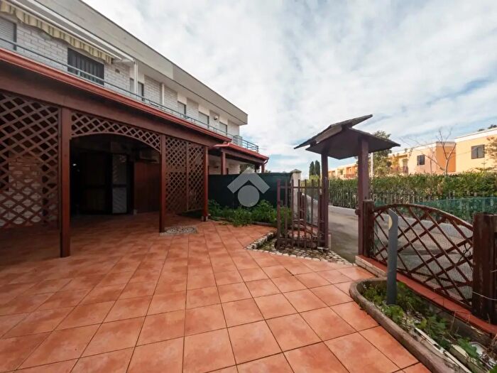 Appartamento trilocale in vendita in Via delle Folaghe, Manfredonia