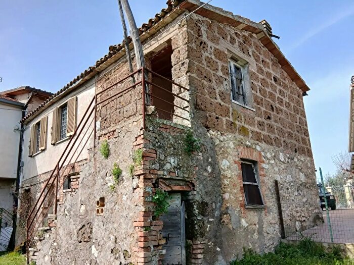 Casa bilocale in vendita in Via Valle Molina, Montecastrilli