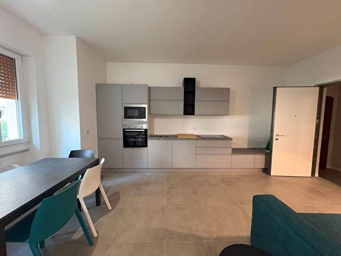 Appartamento bilocale in affitto in Via Ezio Zambianchi, Centro, Bergamo