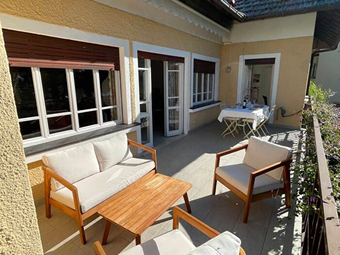 Casa con 6 locali in affitto in Viale SantErasmo, Regione Paradiso, Alassio