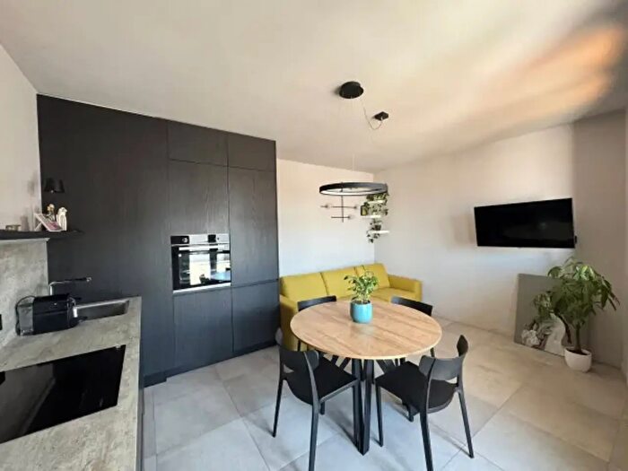 Appartamento bilocale in vendita in Vicolo Vincenzo Gioberti, Romano Di Lombardia