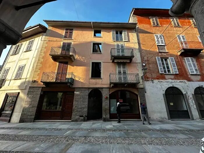 Casa bilocale in vendita in Via Umberto I, Varallo