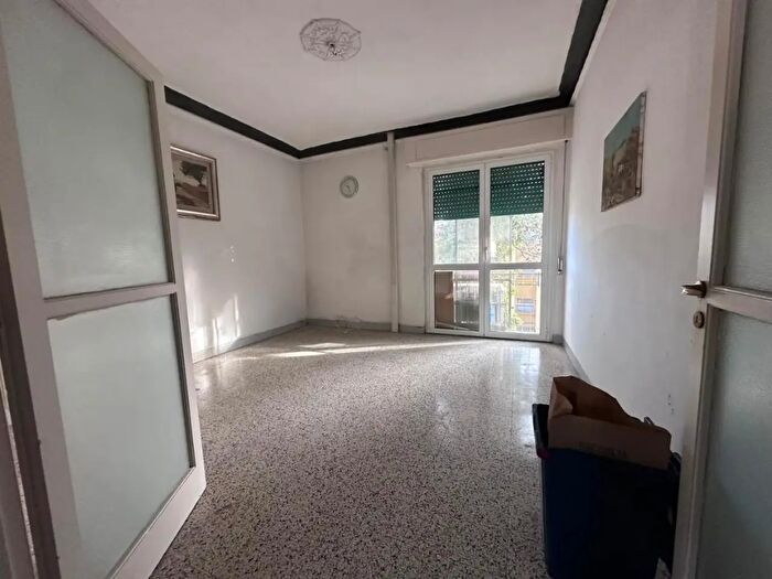 Appartamento con 5 locali in vendita in Pisa