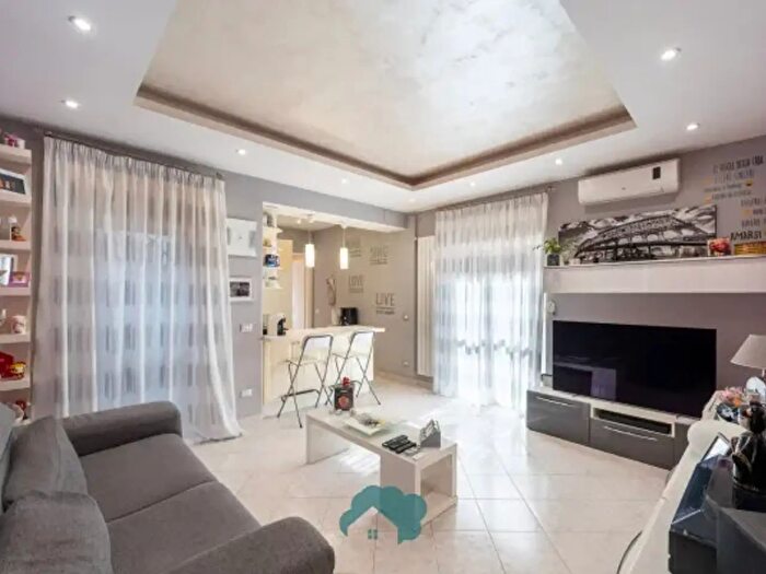 Appartamento trilocale in vendita in Via Isonzo, Grottaferrata