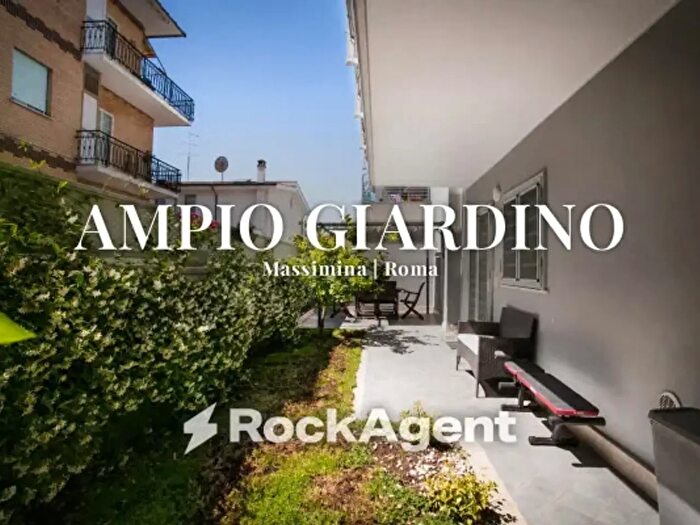 Appartamento trilocale in vendita in Via Ildebrando della Giovanna, Roma