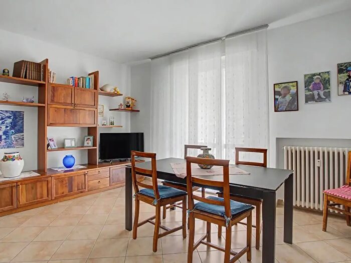 Appartamento con 5 locali in vendita in Via Filippo Turati b, Luino